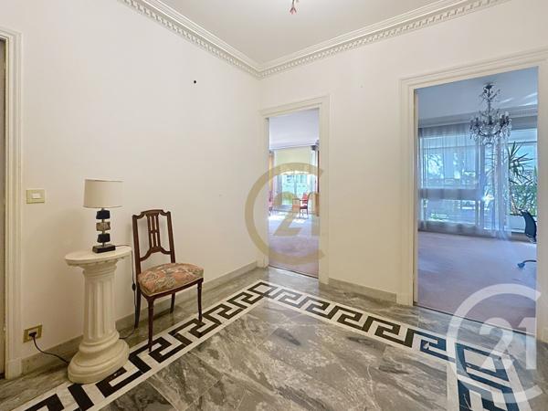 Appartement F4 à vendre  4 pièces - 128,69 m2 LE CHESNAY - 78