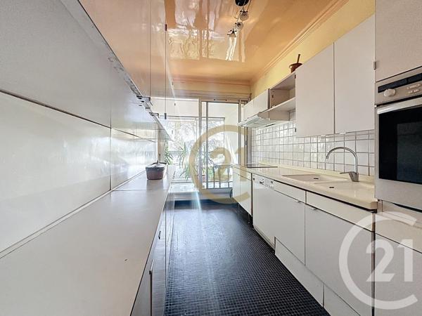 Appartement F4 à vendre  4 pièces - 128,69 m2 LE CHESNAY - 78