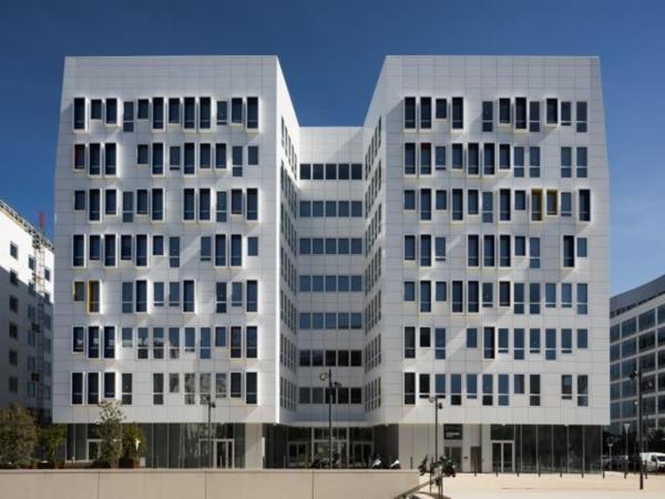 Bureaux récents à louer dans immeuble de standing - La Joliette - 13002 Marseille