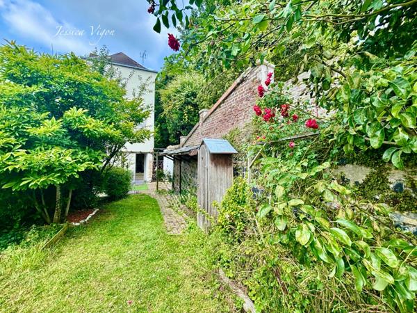 RARE À LA VENTE – EXCLUSIVITÉ – LES GOBELINS – VUE DÉGAGÉE – Maison de ville 3/4 chambres – JARDIN