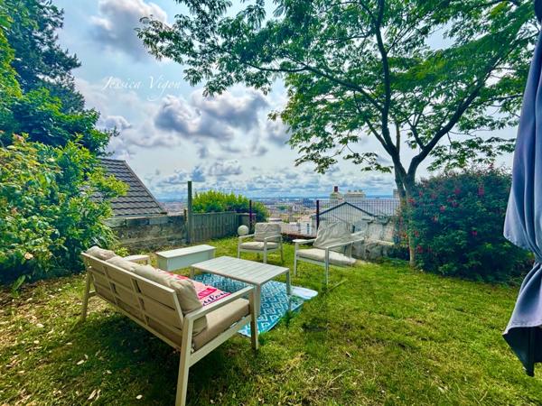 RARE À LA VENTE – EXCLUSIVITÉ – LES GOBELINS – VUE DÉGAGÉE – Maison de ville 3/4 chambres – JARDIN