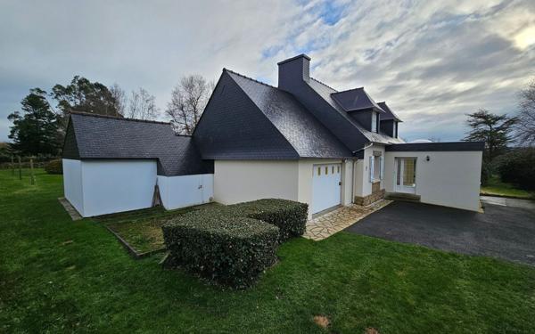 Maison à vendre    6 pièces • 173,60 m2 Pleumeur-Bodou