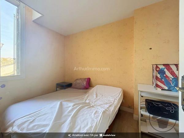 Location                                                      Appartement
                        
                     2 pièces                      33 m2                     à Coutras
