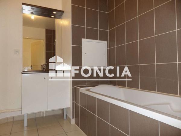 Location Appartement 2 pièces 57.03 m² - BATIMENT D Caen 14000