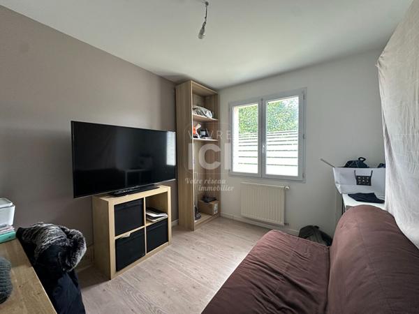 MAISON D'HABITATION DE 85m² sur 1178m² de jardin