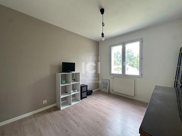 MAISON D'HABITATION DE 85m² sur 1178m² de jardin