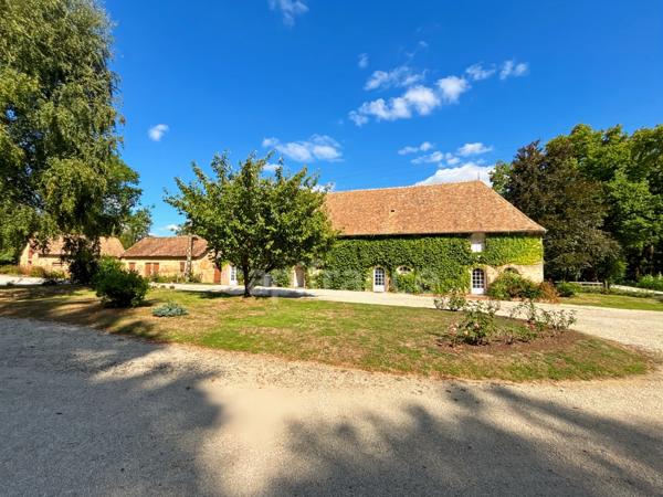 Propriéte à vendre Gite de groupe avec maison d'habitation
