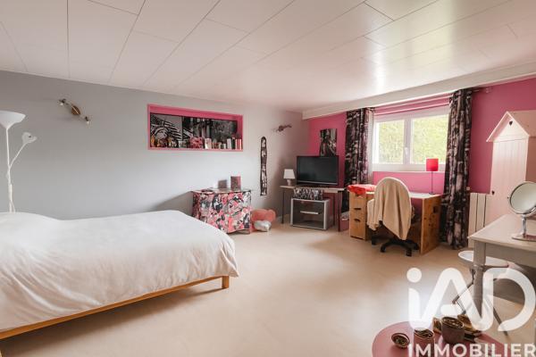 Maison à vendre 9 pièces 222 m² Saint-Jean-sur-Moivre