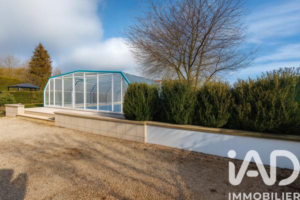 Maison à vendre 9 pièces 222 m² Saint-Jean-sur-Moivre