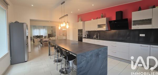 Maison à vendre 7 pièces 209 m² Mont-Saint-Martin