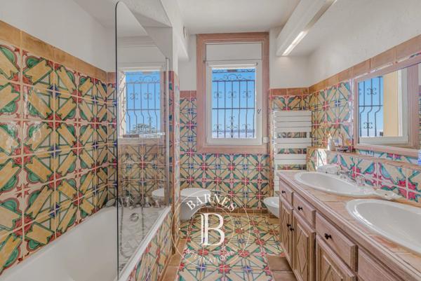 Cannes, Villa 6 Chambres -  434 m² à vendre
