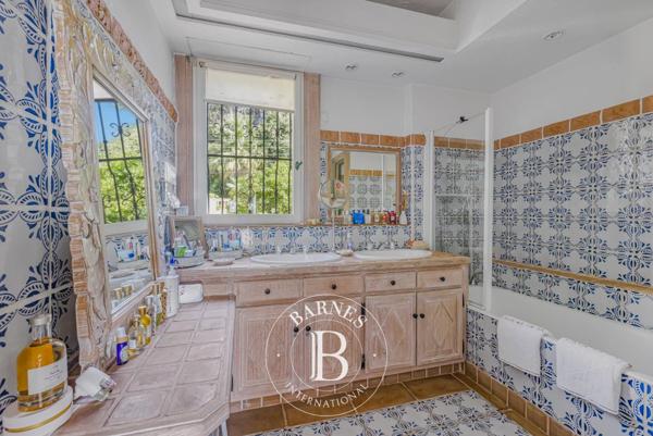 Cannes, Villa 6 Chambres -  434 m² à vendre