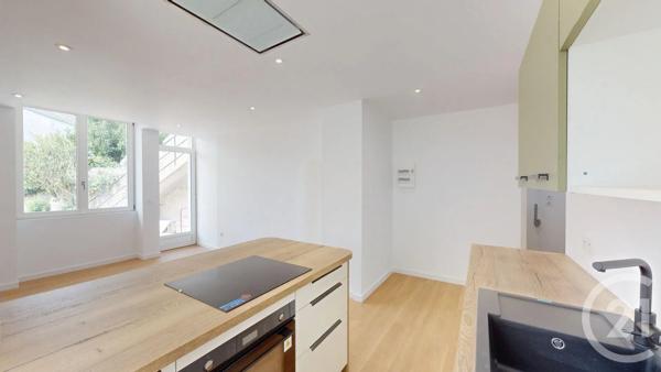 Appartement T3 à vendre  3 pièces - 47,94 m 2   LE CROISIC  - 44