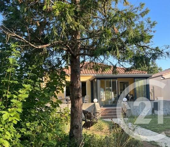 Maison à vendre  4 pièces - 94,28 m 2   CHAUMES EN RETZ  - 44