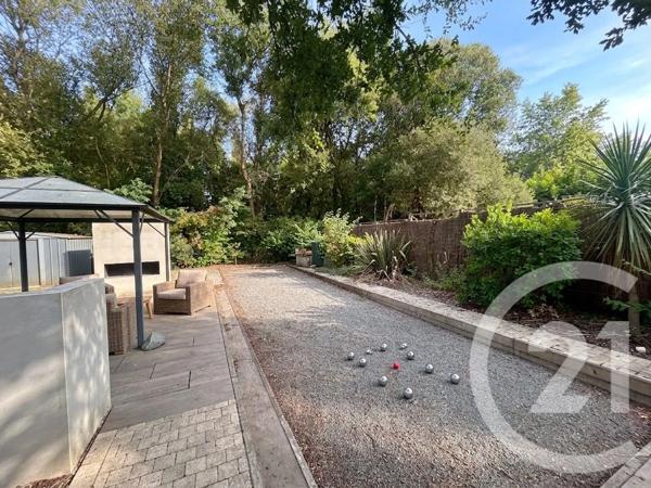 Maison à vendre  4 pièces - 94,28 m 2   CHAUMES EN RETZ  - 44