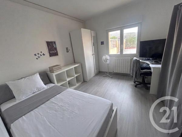 Maison à vendre  4 pièces - 94,28 m 2   CHAUMES EN RETZ  - 44