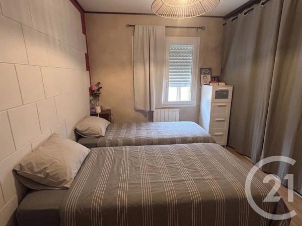 Maison à vendre  4 pièces - 94,28 m 2   CHAUMES EN RETZ  - 44
