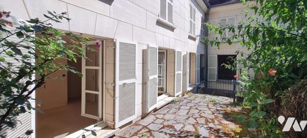 Compiègne centre ville appartement avec garages  