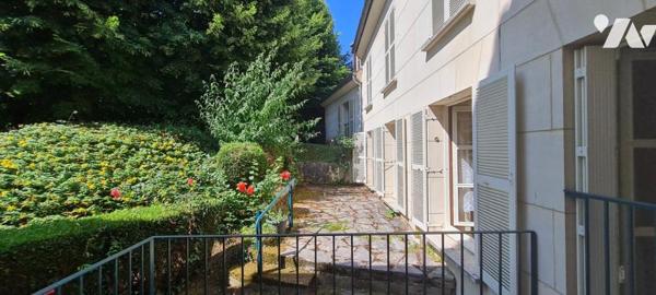 Compiègne centre ville appartement avec garages  