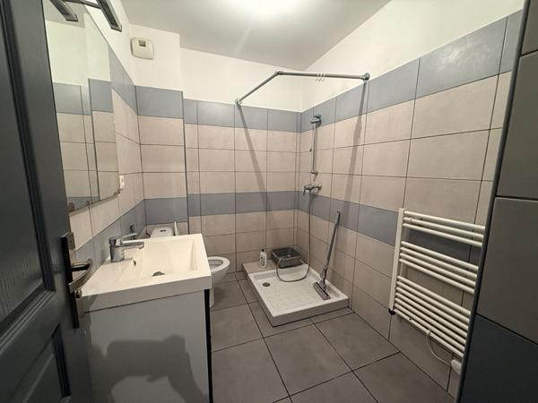 Location : appartement T2 (38 m²) à LUCCIANA