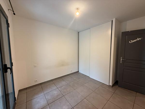 Location : appartement T2 (38 m²) à LUCCIANA