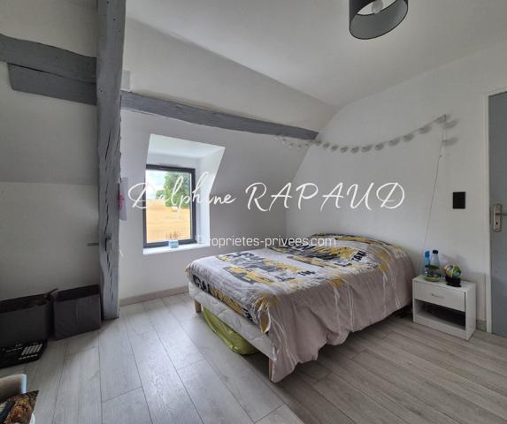 Longère rénovée avec goût , volumes généreux, dépendances, calme