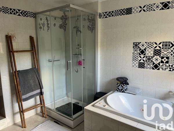 Maison à vendre 8 pièces 180 m² Amboise