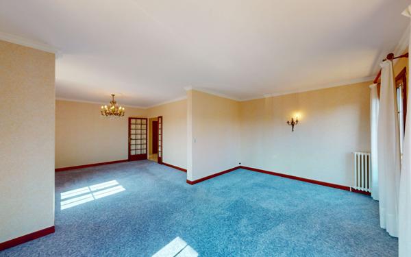 Maison à vendre    7 pièces • 222 m2 Castelnaudary