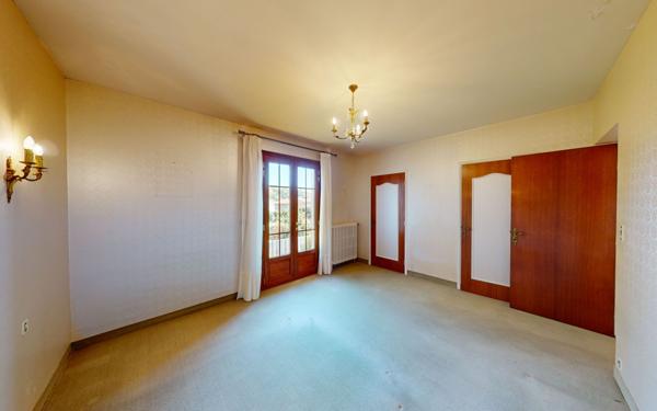 Maison à vendre    7 pièces • 222 m2 Castelnaudary