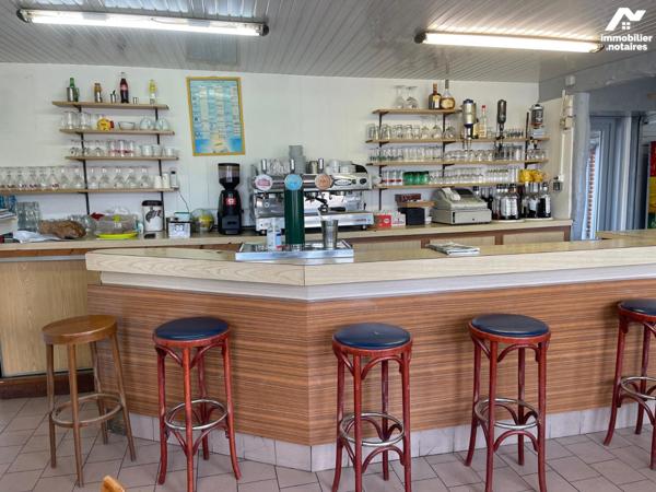 5min d'Yvetot, fonds de commerce restauration, bar, tabac, billetterie, parking et terrasse couverte