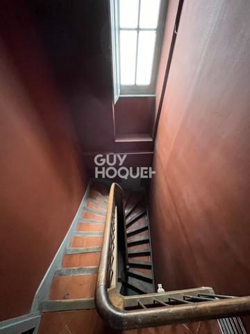 APPARTEMENT À VENDRE DE 7 PIÈCES DE 214,05 M²