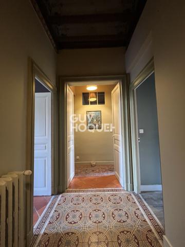 APPARTEMENT À VENDRE DE 7 PIÈCES DE 214,05 M²