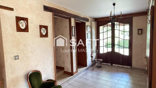 Élégante maison – Charme, volumes et verdure à Bruyères-et-Montbérault