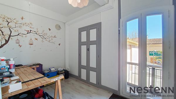 A Vendre Maison 4 Chambres, Garage et Cour Privative à Montesquieu Volvestre