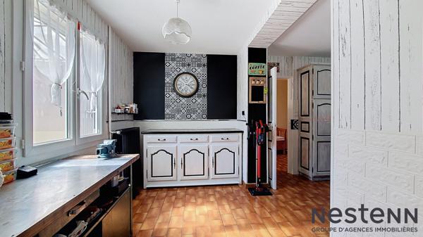 A Vendre Maison 4 Chambres, Garage et Cour Privative à Montesquieu Volvestre