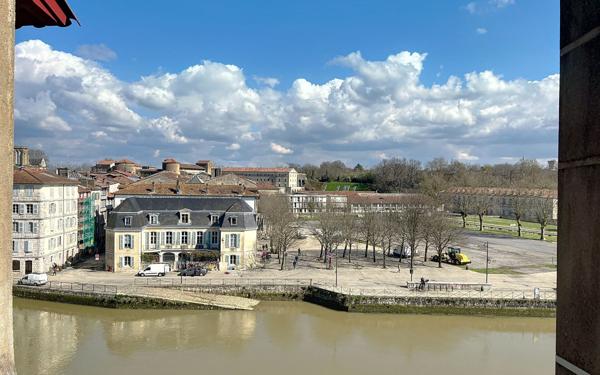 Appartement à vendre    1 pièce • 29 m2 Bayonne