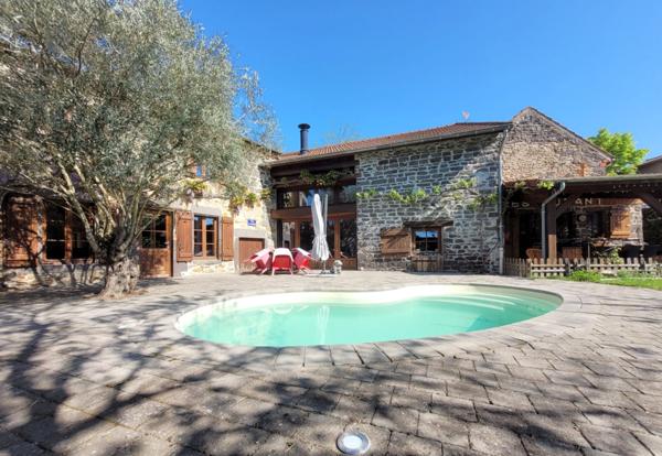 En exclusivité, à 8min de Riom et 20min de l'entrée de Clermont-Ferrand