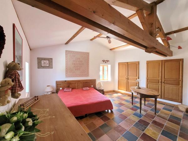 En exclusivité, à 8min de Riom et 20min de l'entrée de Clermont-Ferrand