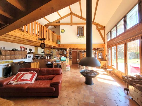 En exclusivité, à 8min de Riom et 20min de l'entrée de Clermont-Ferrand