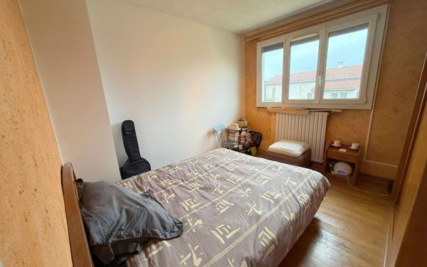 Maison à vendre    4 pièces •  Drancy