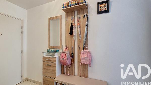 Appartement à vendre 3 pièces 66 m² Décines-Charpieu