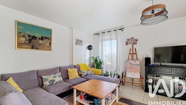 Appartement à vendre 3 pièces 66 m² Décines-Charpieu