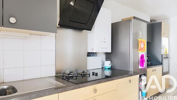 Appartement à vendre 3 pièces 66 m² Décines-Charpieu