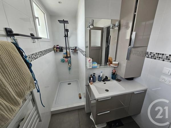 Maison à vendre  6 pièces - 93,93 m 2   ST QUENTIN  - 02