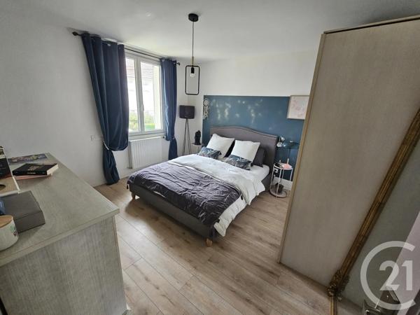 Maison à vendre  6 pièces - 93,93 m 2   ST QUENTIN  - 02
