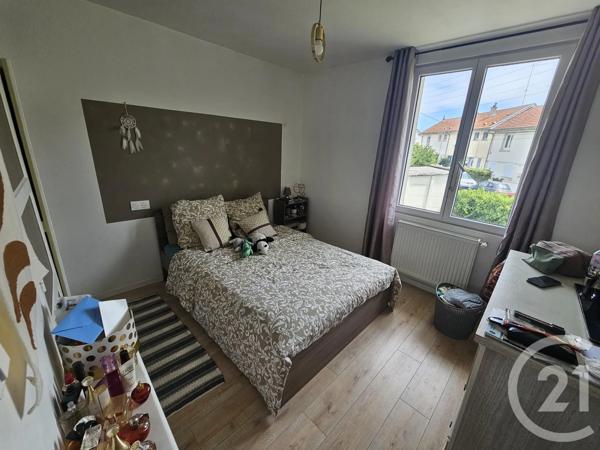 Maison à vendre  6 pièces - 93,93 m 2   ST QUENTIN  - 02