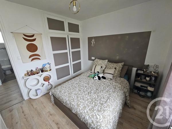 Maison à vendre  6 pièces - 93,93 m 2   ST QUENTIN  - 02