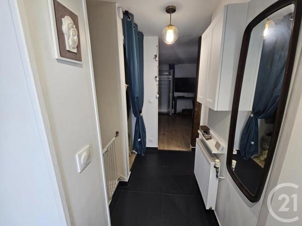 Maison à vendre  6 pièces - 93,93 m 2   ST QUENTIN  - 02