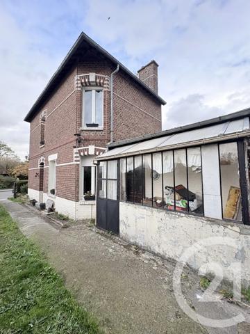 Maison à vendre  6 pièces - 93,93 m 2   ST QUENTIN  - 02