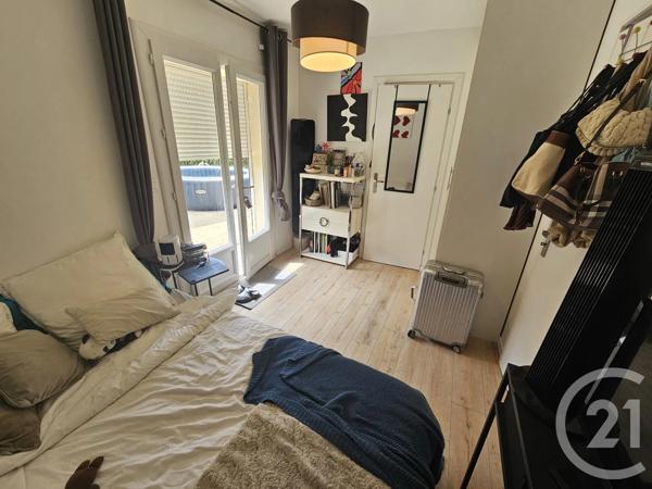 Maison à vendre  6 pièces - 93,93 m 2   ST QUENTIN  - 02